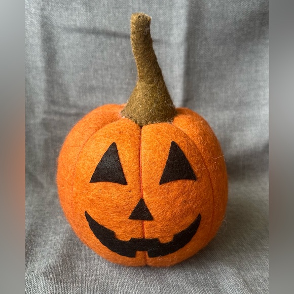 Candy Corn Lane Felt Halloween Decor 3pc - Picture 4 of 6